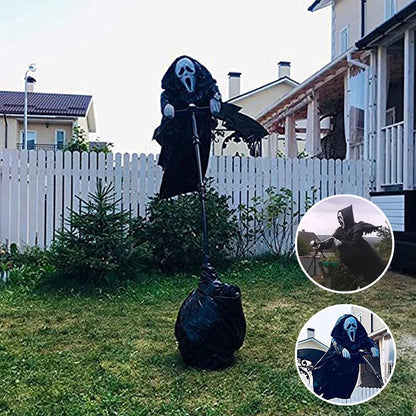 Halloween Scream Scarecrow